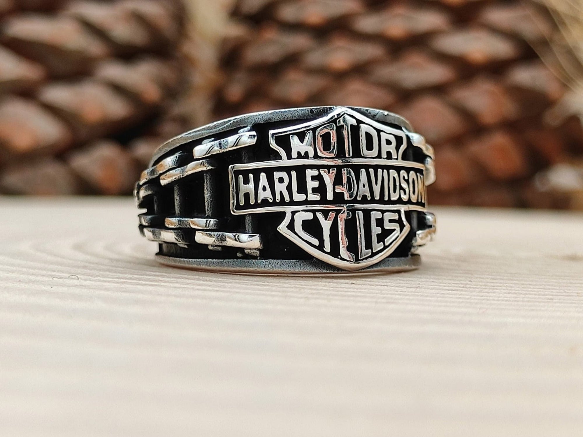 Jewellery-Rolling Thunder Harley-Davidson