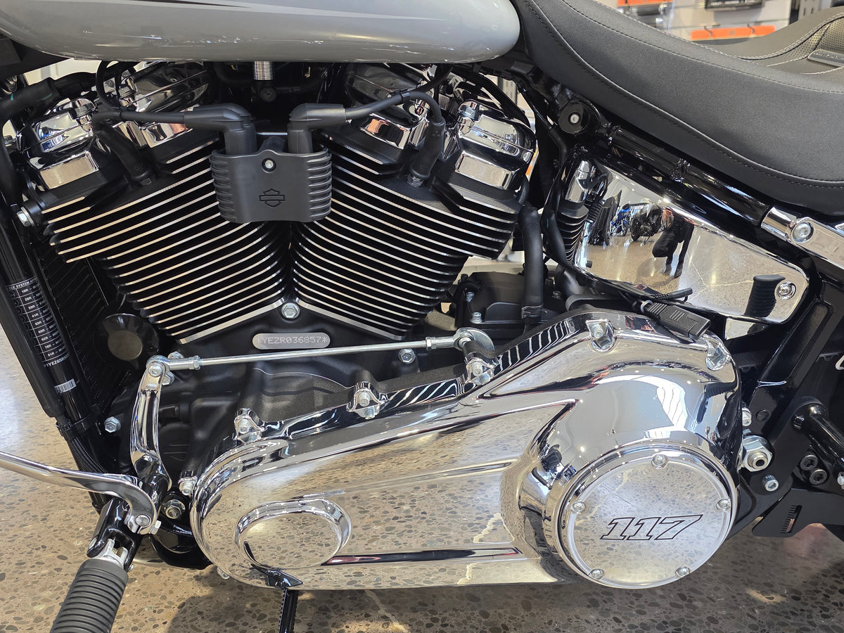 2025 Harley-Davidson Breakout