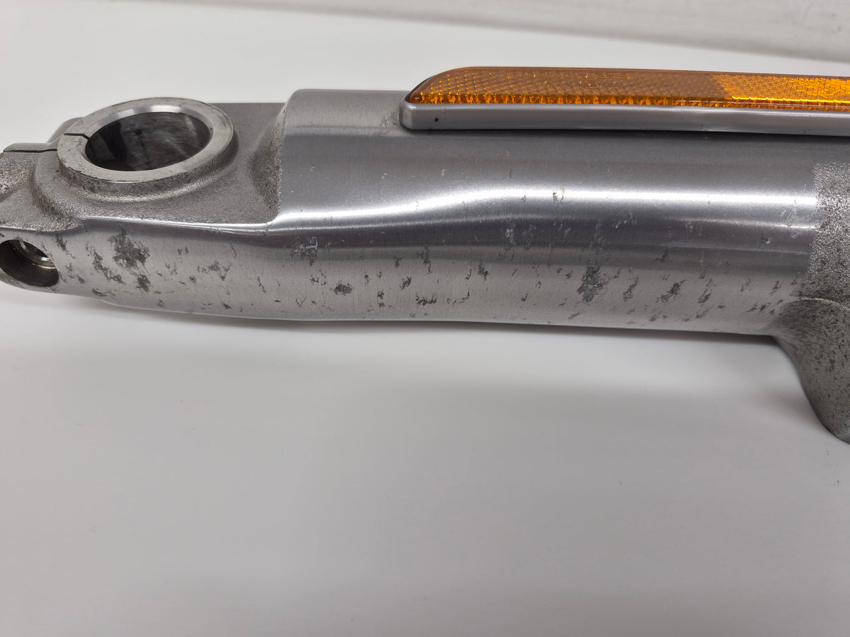 Used LHS Fork Slider 49mm 2014-22 FLH