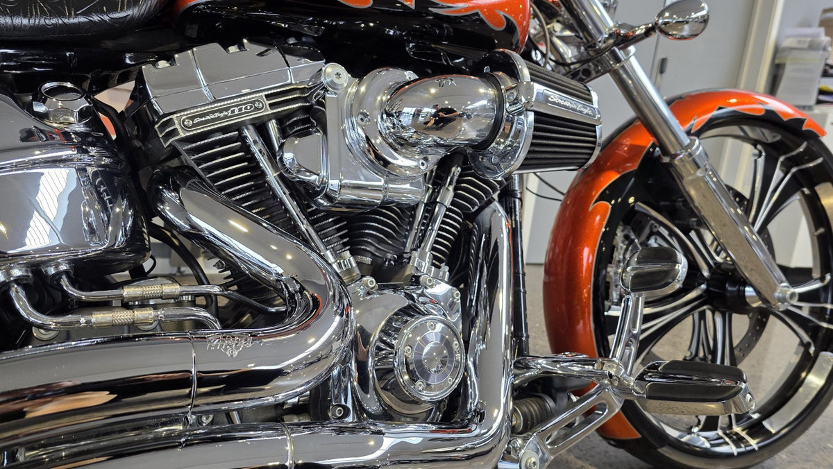 2014 Harley-Davidson CVO Breakout