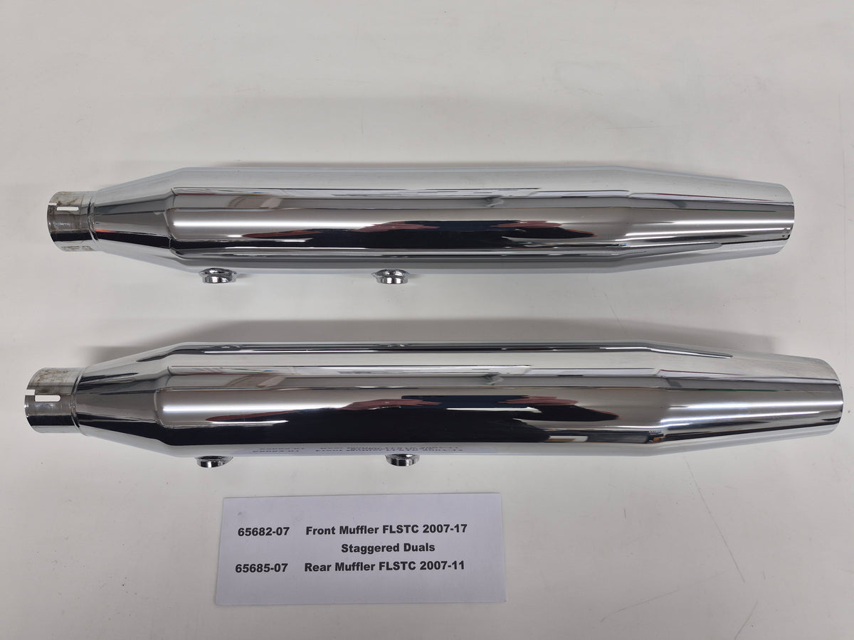 Pr Softail Staggerd Dual Mufflers FXST,FXSTC 2007-17
