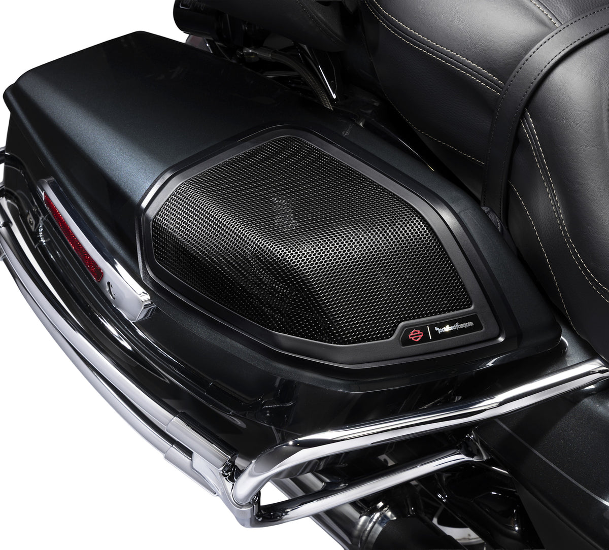 Harley-Davidson® Audio Powered By Rockford Fosgate® – Stage III Saddlebag Speakers with Lid Cut-In System