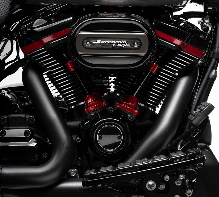 Milwaukee-Eight Engine Accent Kit Red