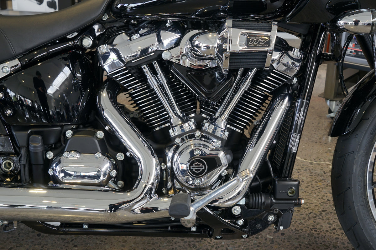 2025 Harley-Davidson Low Rider ST