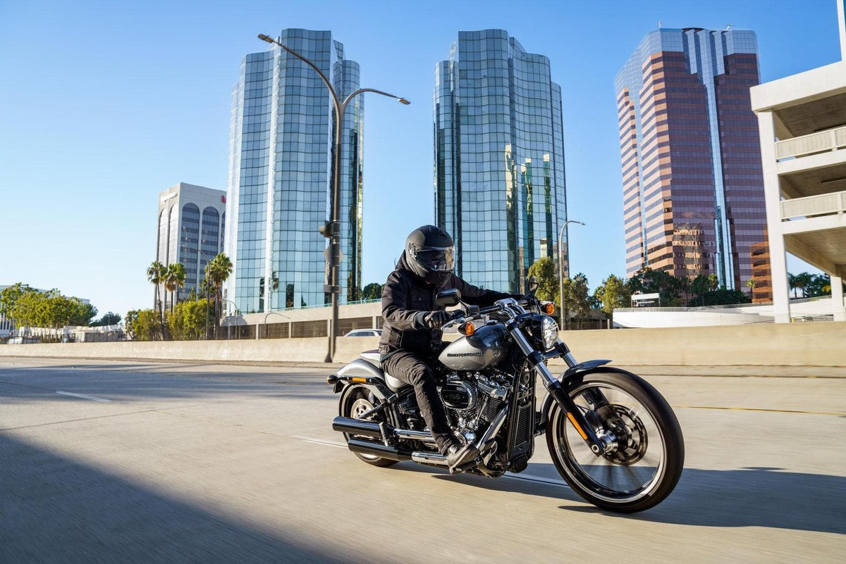 2022 Harley-Davidson Breakout-Rolling Thunder Harley-Davidson